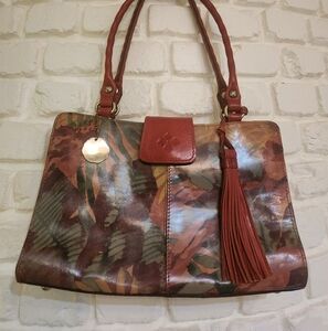 Patricia Nash 10th Ann. Ltd Edition Leathe Tropical Print Brown Shoulder Purse
